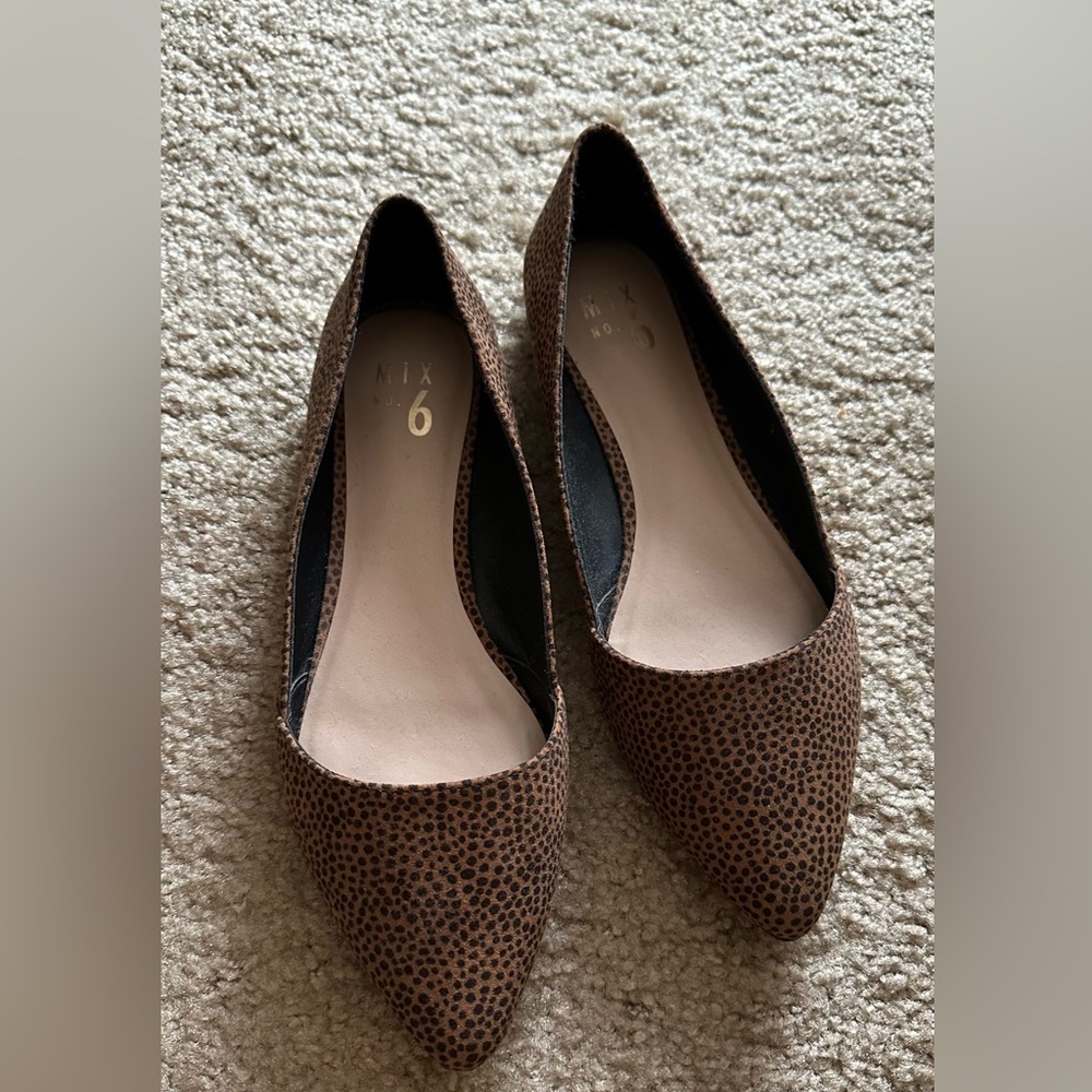 NWOB leopard print flats size 8.5